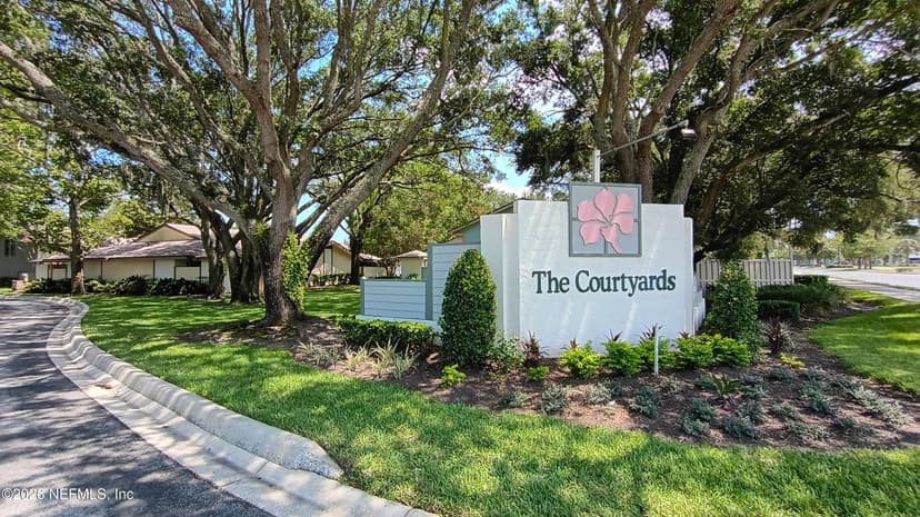 103 Courageous Court N 103, Jacksonville, FL 32233