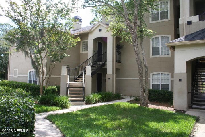 1701 The Greens Way 611, Jacksonville Beach, FL 32250