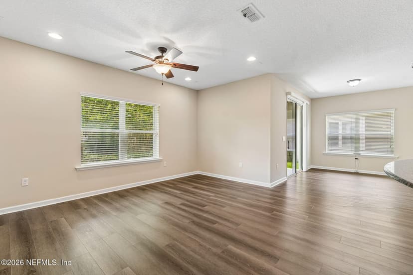 2529 Caney Oaks Drive W, Jacksonville, FL 32218