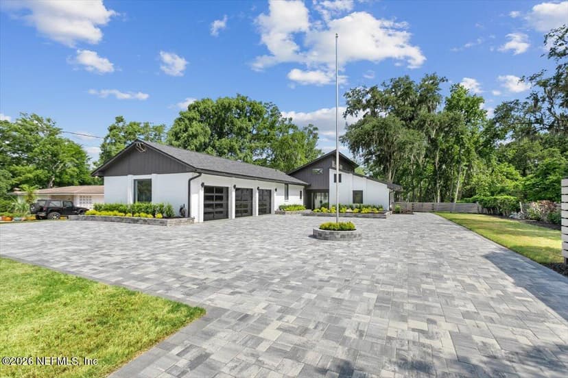 8833 Sanchez Road, Jacksonville, FL 32217
