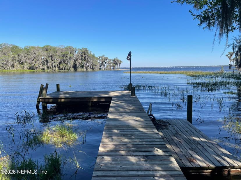 6328 Dogwood Lane, Melrose, FL 32666