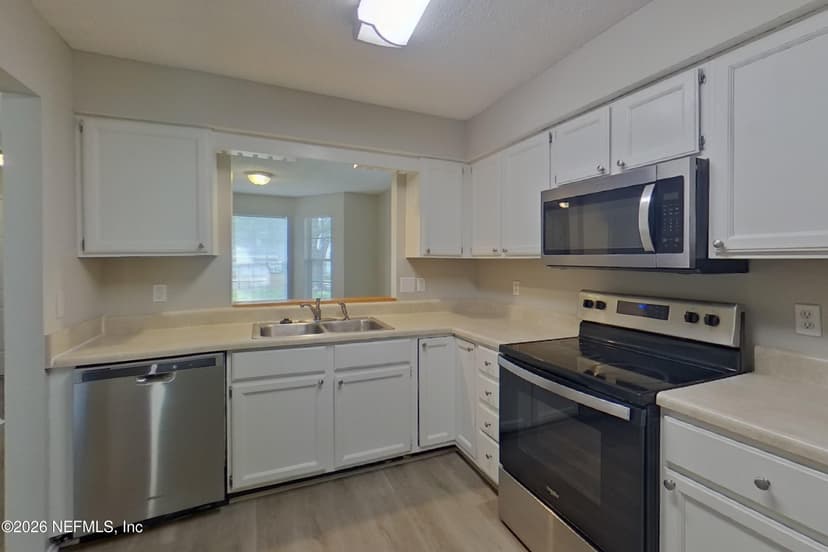 606 Radnor Lane, Jacksonville, FL 32221