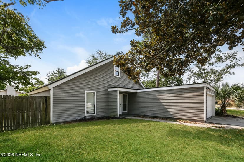 2437 Oakview Drive, Jacksonville, FL 32246