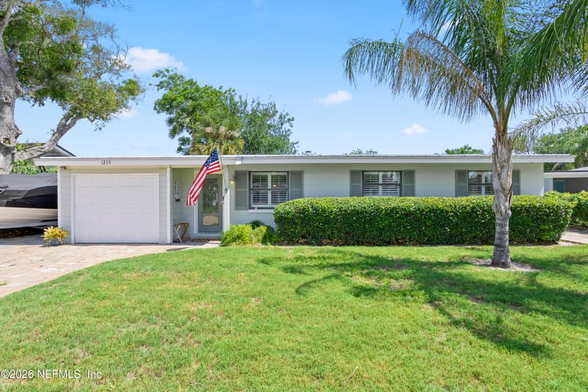 1215 15th Avenue N, Jacksonville Beach, FL 32250