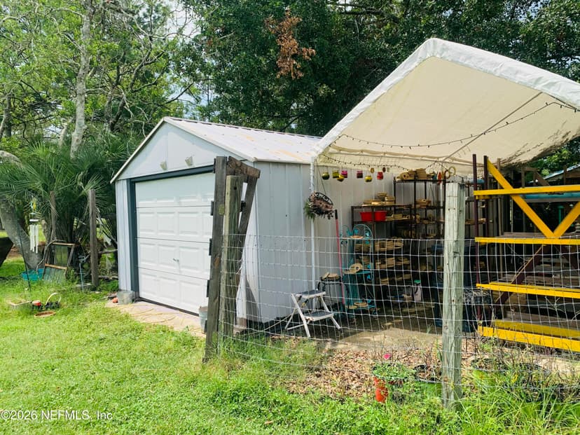 8901 NE US Highway 301, Waldo, FL 32694