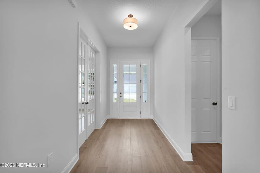 13053 Whispering Winds Drive, Jacksonville, FL 32256