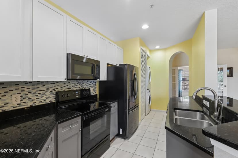 450 La Travesia Flora 203, St. Augustine, FL 32095