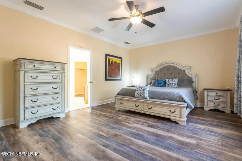 168 Hour Glass Circle, Hawthorne, FL 32640