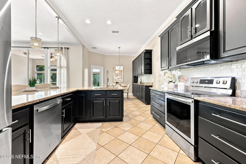 879 County Road 217, Jacksonville, FL 32234