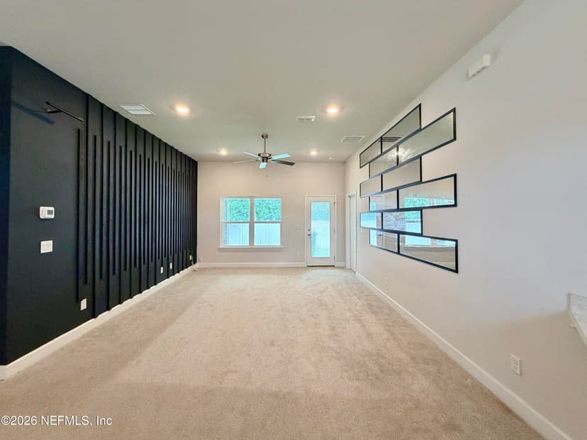 8124 Helmsley Boulevard, Jacksonville, FL 32219