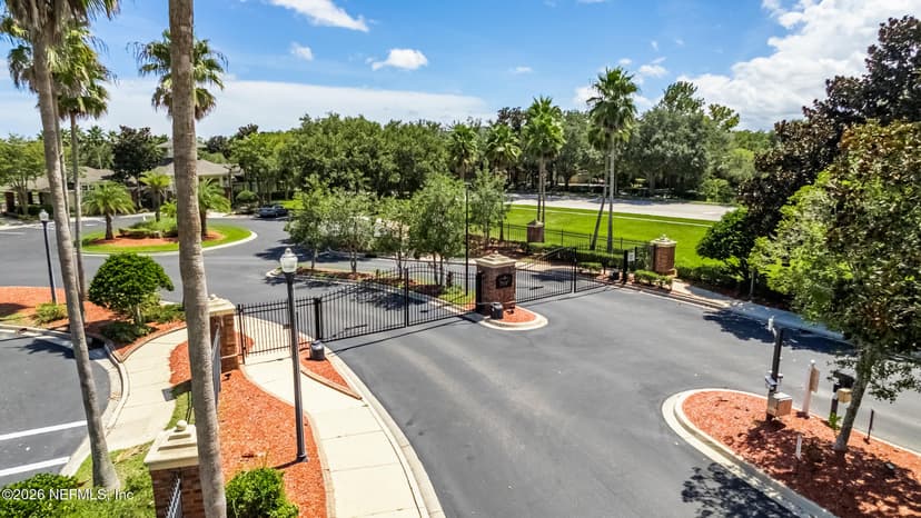 7801 Point Meadows Drive 6304, Jacksonville, FL 32256