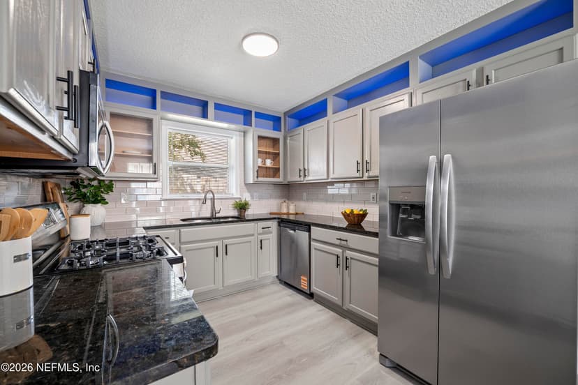 1825 Willesdon Drive W, Jacksonville, FL 32246