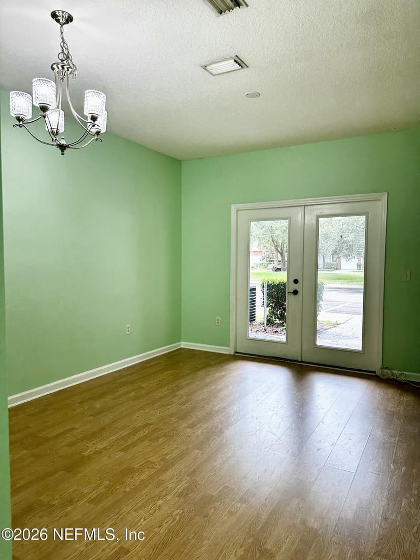 1520 Fieldview Drive, Jacksonville, FL 32225