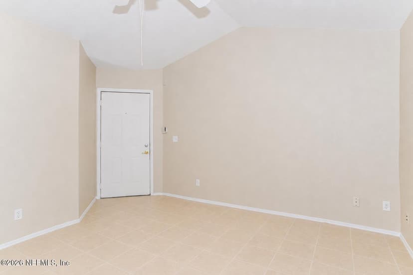 1701 The Greens Way 332, Jacksonville Beach, FL 32250