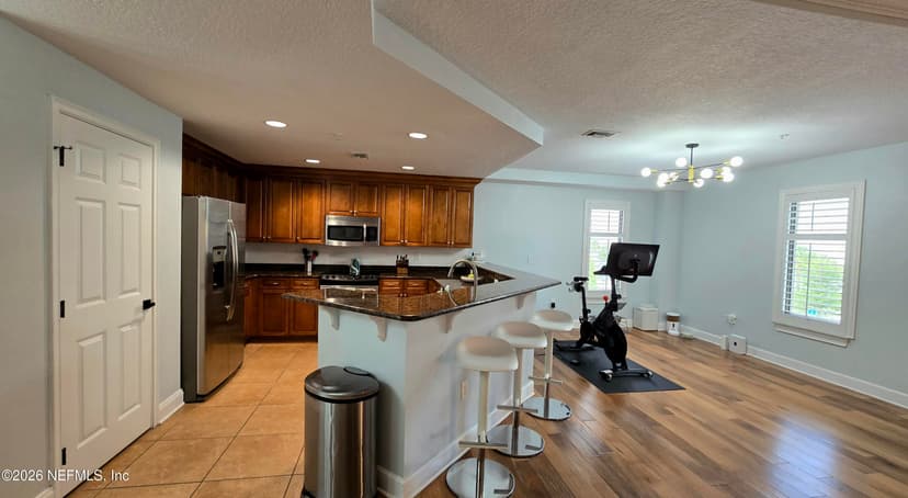 1478 Riverplace Boulevard 202, Jacksonville, FL 32207