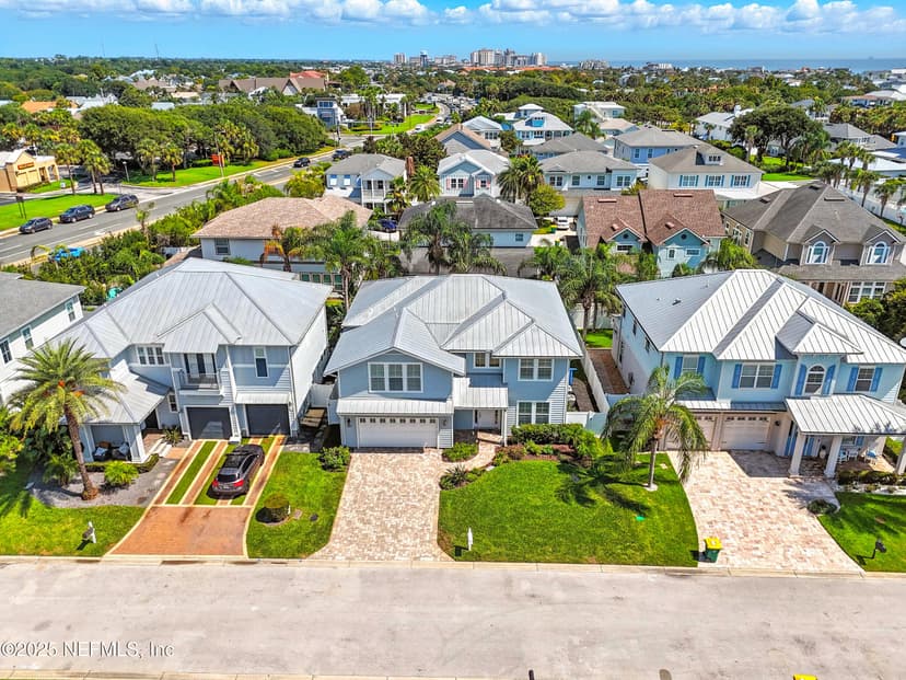 227 40th Avenue S, Jacksonville Beach, FL 32250