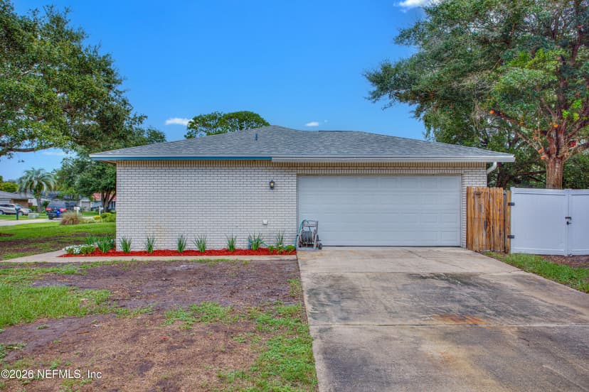 60 Dolphin Boulevard E, Ponte Vedra Beach, FL 32082