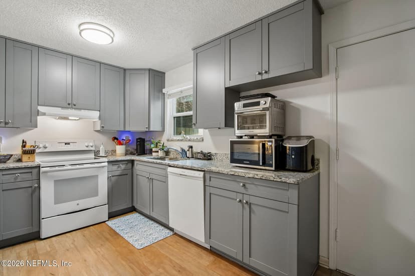 2727 1st Avenue, Fernandina Beach, FL 32034