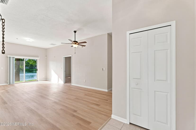 7059 Deer Lodge Circle 104, Jacksonville, FL 32256
