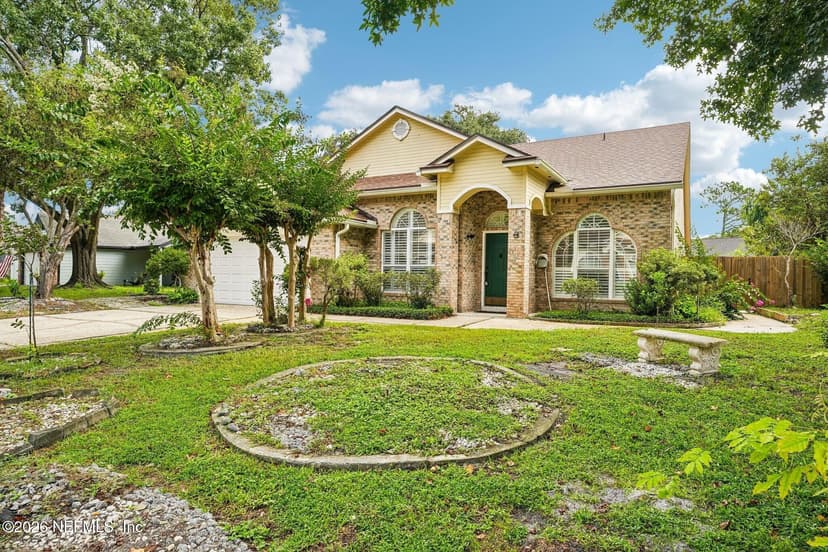 2163 St Martins Drive W, Jacksonville, FL 32246