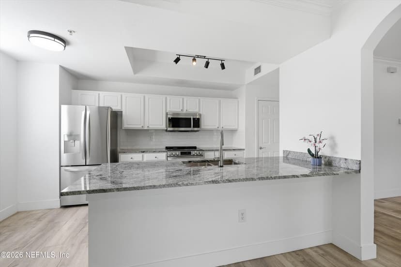 10075 Gate Parkway 701, Jacksonville, FL 32246