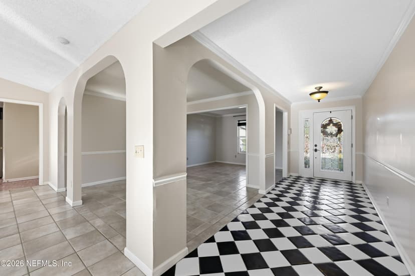 12430 Gentle Ben Court, Jacksonville, FL 32225