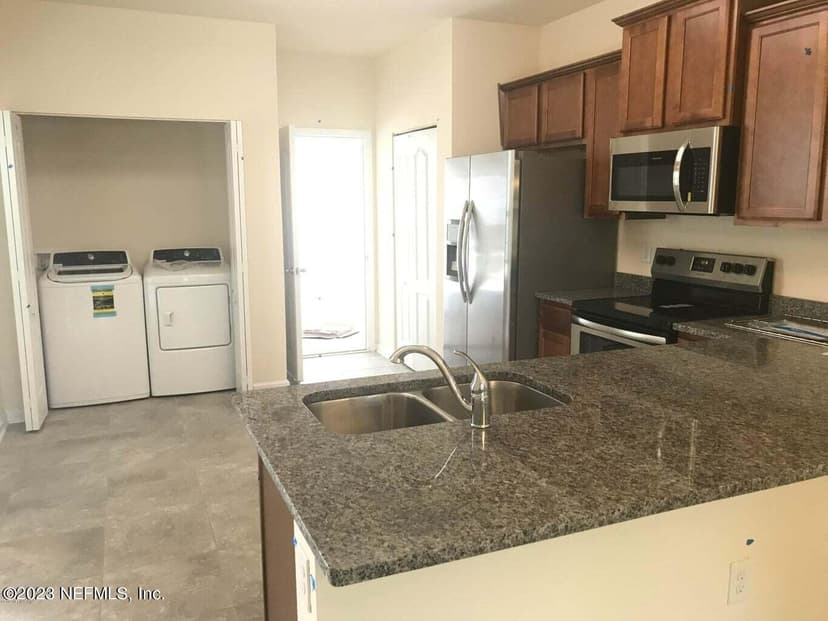 55 Englewood, St. Johns, FL 32259