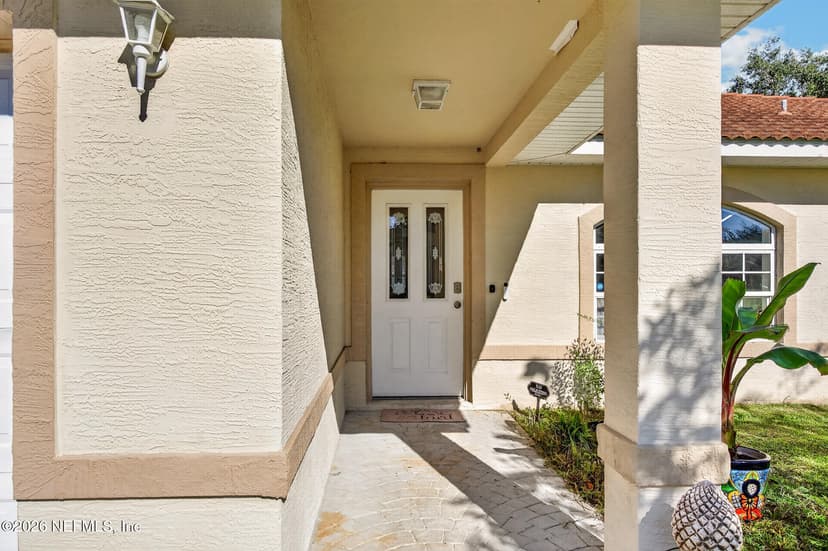 9 Big Bear Lane, Palm Coast, FL 32137