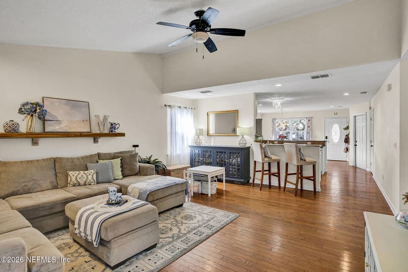 1091 13th Street N, Jacksonville Beach, FL 32250