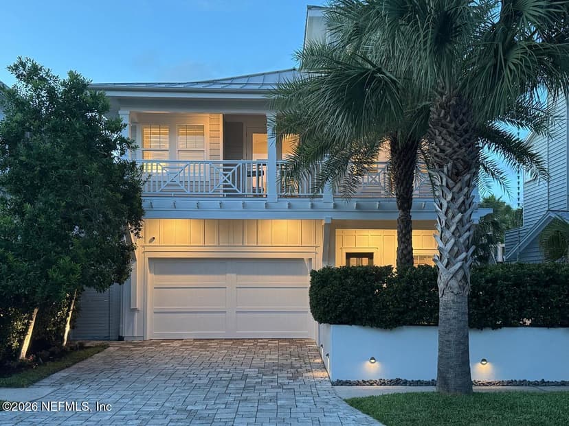 195 15th Street, Atlantic Beach, FL 32233