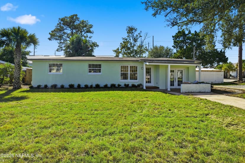 35 San Pablo Circle S, Jacksonville Beach, FL 32250