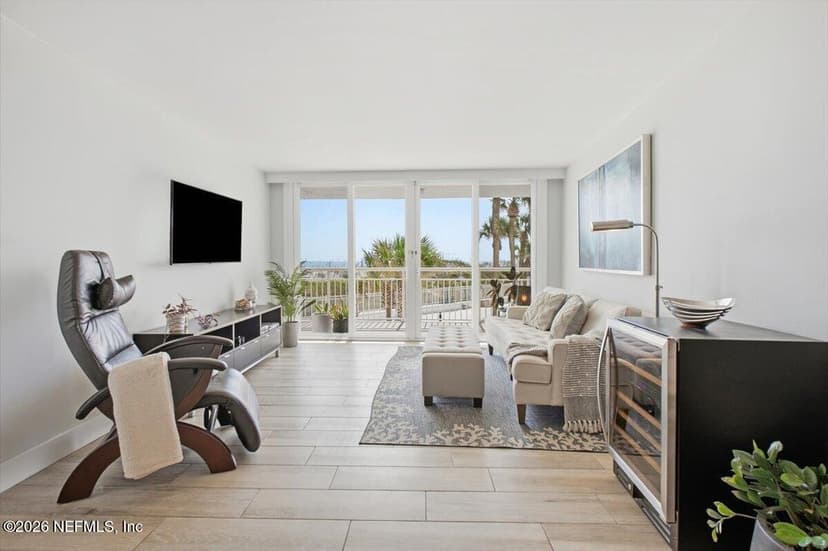 1601 Ocean Drive S 106, Jacksonville Beach, FL 32250
