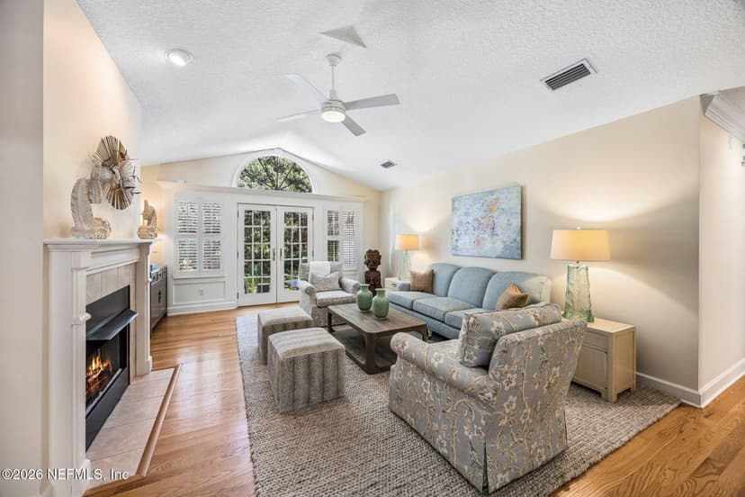 44 Beachwood Road, Fernandina Beach, FL 32034