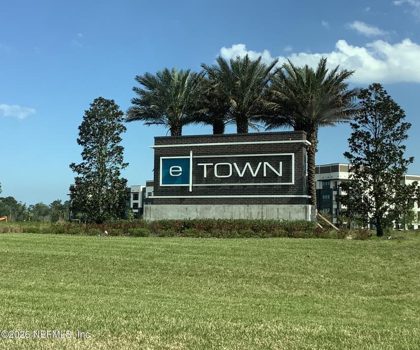 11295 Celsius Court, Jacksonville, FL 32256