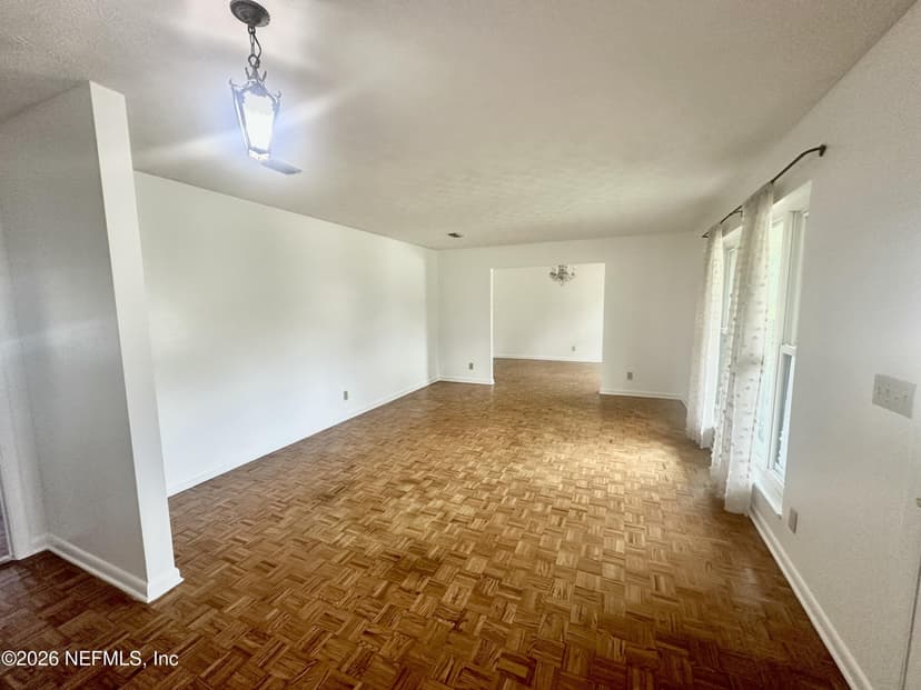 1148 Montego Road E, Jacksonville, FL 32216