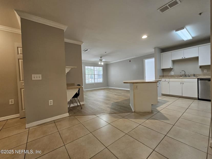 3591 Kernan Boulevard S 705, Jacksonville, FL 32224