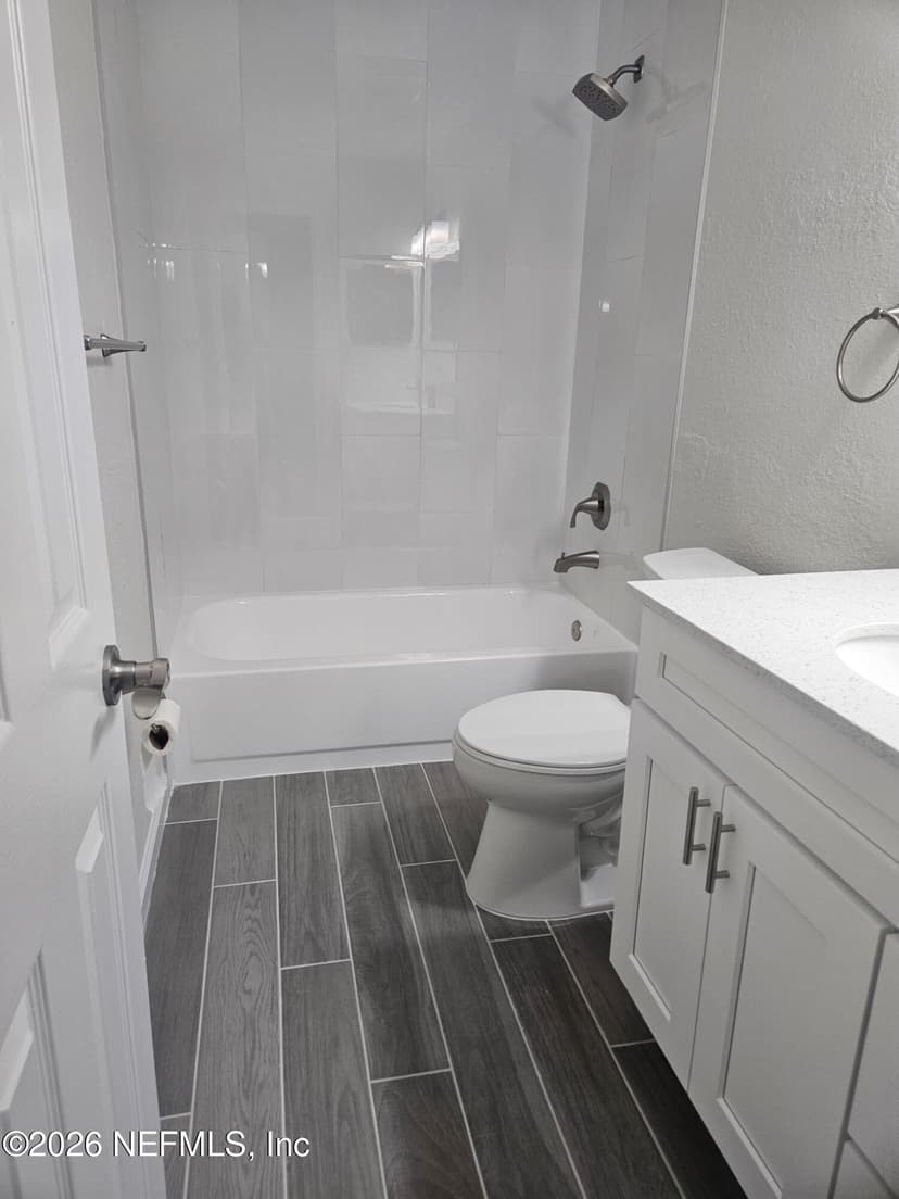 3270 Ricky Drive 202, Jacksonville, FL 32223