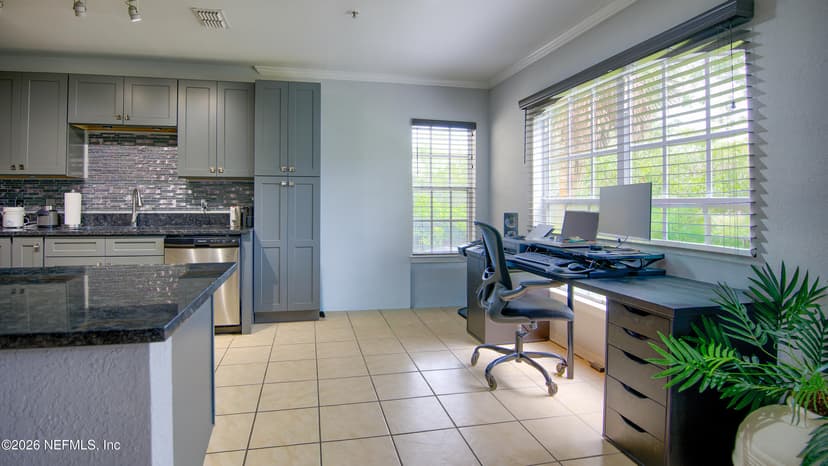 1701 The Greens Way 1514, Jacksonville Beach, FL 32250