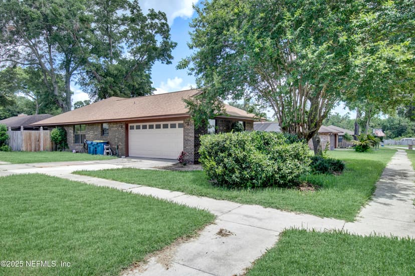 2210 Broad Water Drive, Jacksonville, FL 32225