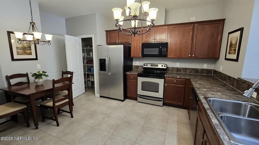 3706 Hartsfield Forest Circle, Jacksonville, FL 32277