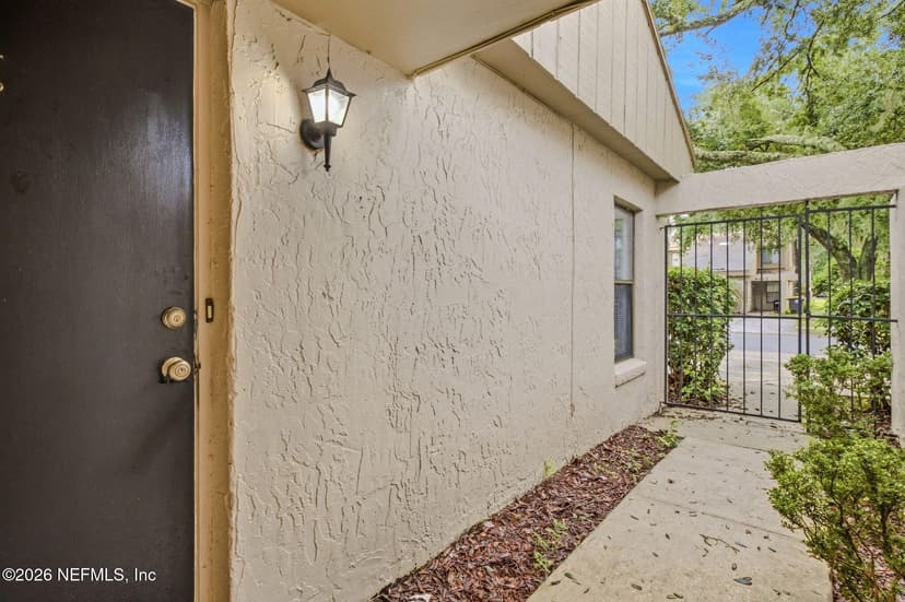 8468 Windypine Lane, Jacksonville, FL 32244