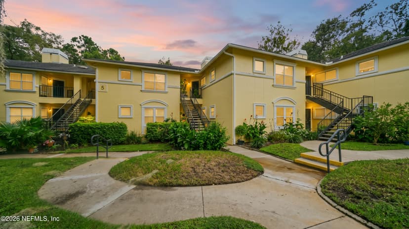 1800 The Greens Way 507, Jacksonville Beach, FL 32250