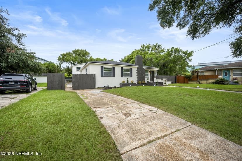 2290 Larchmont Road, Jacksonville, FL 32207