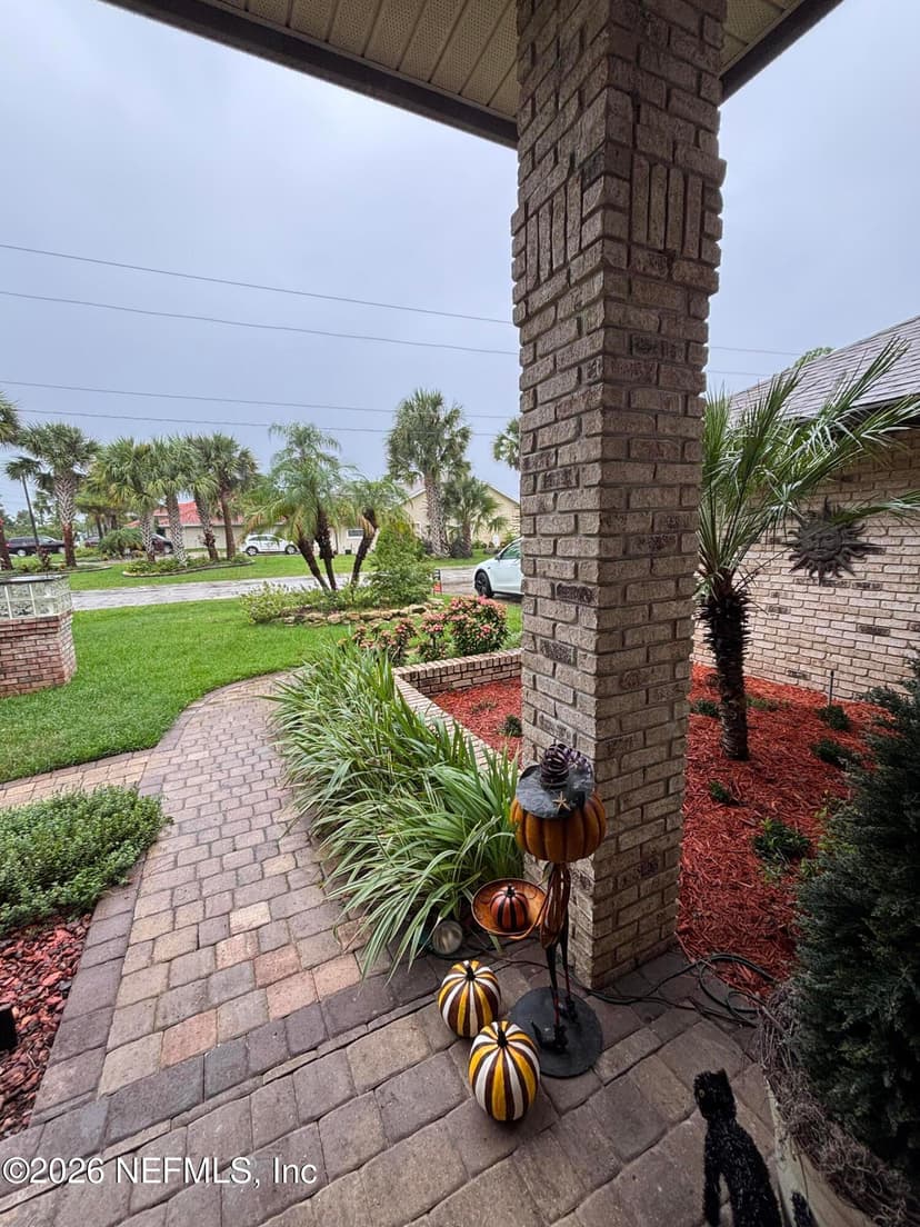 2 Covington Lane, Palm Coast, FL 32137