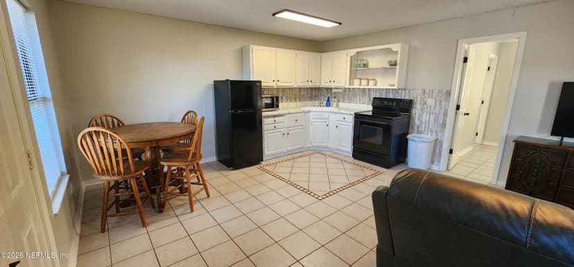 2834 Henley Road, Green Cove Springs, FL 32043