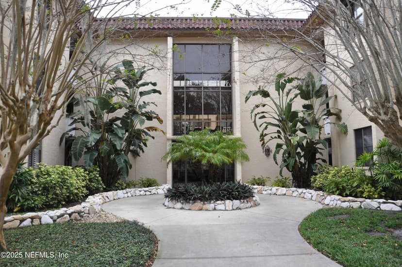 1820 Sevilla Boulevard 211, Atlantic Beach, FL 32233