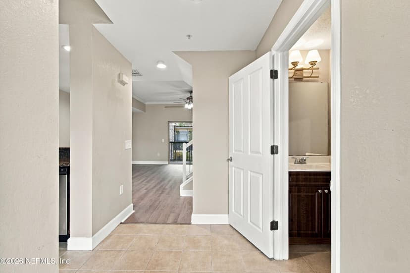 9745 Touchton Road 526, Jacksonville, FL 32246