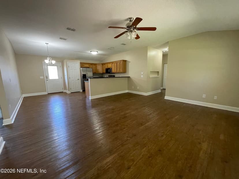 622 Center Street N, Baldwin, FL 32234
