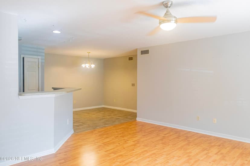 13715 Richmond Park Drive N 502, Jacksonville, FL 32224