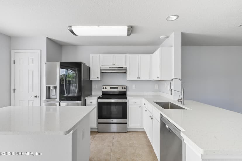 327 W Pisa Place, St. Augustine, FL 32084